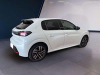 Begagnad Peugeot 208 Allure 101 HK (74 kW) 2022 Vit Halvkombi