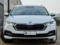 Usata Skoda Octavia Executive 116 CV (85 kW) 2021 Bianco Station wagon