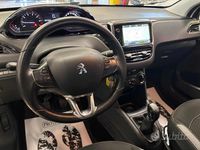 Usata Peugeot 208 82 CV (60 kW) 2016 Bianco Utilitaria