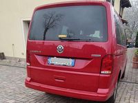 Occasion VW Caravelle 150 ch (110 kW) 2023 Rouge Van