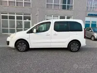 Usata Peugeot Partner S 99 CV (72 kW) 2018 Bianco Monovolume