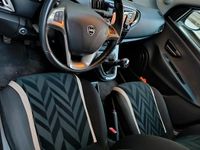 Usata Lancia Ypsilon Platinum 69 CV (50 kW) 2017 Nero Utilitaria