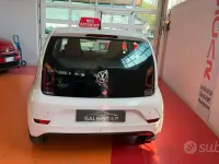 Usata VW up! 60 CV (44 kW) 2017 Bianco Utilitaria