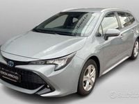 Usata Toyota Corolla Active 122 CV (89 kW) 2020 Grigio Station wagon