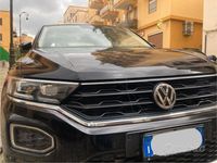 Usata VW T-Roc 116 CV (85 kW) 2019 Nero SUV