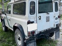 Usata Land Rover Defender 86 CV (63 kW) 1989 Bianco SUV