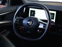 Usata Renault Austral 131 CV (96 kW) 2023 Grigio SUV