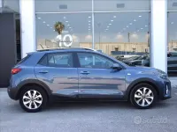 Usata Kia Stonic Urban 84 CV (61 kW) 2023 Bluazzurro SUV