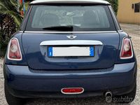 Usata Mini Cooper D 116 CV (85 kW) 2011 Blu Utilitaria