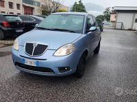 Gebraucht Lancia Ypsilon 60 PS (44 kW) 2009 Blau Kleinwagen