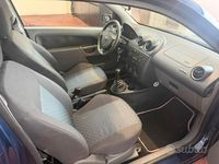 Usata Ford Fiesta Ghia 80 CV (58 kW) 2003 Blu Utilitaria
