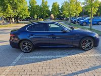 Usata Alfa Romeo Giulia Veloce 211 CV (155 kW) 2017 Blu/azzurro Berlina