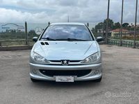 Usata Peugeot 206 92 CV (67 kW) 2006 Grigio Berlina