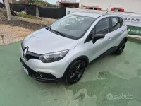 Usata Renault Captur 90 CV (66 kW) 2015 Grigio SUV