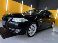 Usata BMW 530 Luxury Line 258 CV (189 kW) 2014 Nero Station wagon