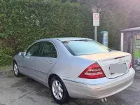 Usata Mercedes C220 116 CV (85 kW) 2000 Grigio Berlina