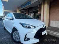 Brugt Toyota Yaris Hybrid Business Edition 115 HK (84 kW) 2021 Hvid Sedan