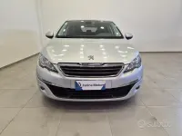 Usata Peugeot 308 SW Active 120 CV (88 kW) 2015 Grigio Station wagon