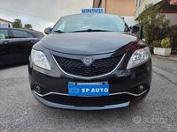 Usata Lancia Ypsilon 69 CV (50 kW) 2017 Nero Utilitaria