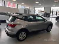 Usata Seat Arona Style 110 CV (80 kW) 2024 Arancione SUV