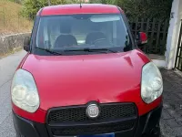 Usata Fiat Doblò 105 CV (77 kW) 2012 Rosso Monovolume