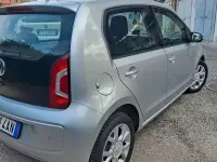 Usata VW up! 75 CV (55 kW) 2016 Grigio Utilitaria