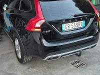 Usata Volvo V60 CC 150 CV (110 kW) 2024 Nero Station wagon