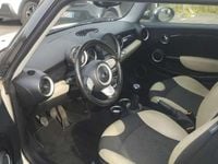 Usata Mini ONE 95 CV (69 kW) 2009 Beige Utilitaria