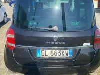 Usata Renault Modus 75 CV (55 kW) 2011 Nero Monovolume