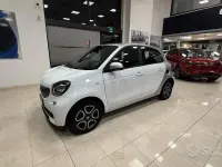 Usata Smart ForFour Electric Drive Passion 41 kW (56 CV) 2019 Bianco Berlina