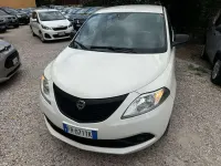 Usata Lancia Ypsilon Gold 69 CV (50 kW) 2018 Bianco Utilitaria