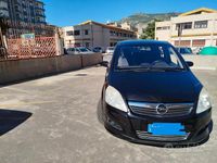 Usata Opel Zafira 2009 Nero Monovolume