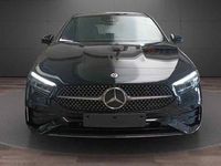 Usata Mercedes A180 AMG Line Premium 116 CV (85 kW) 2024 Nero Berlina
