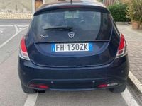 Usata Lancia Ypsilon 69 CV (50 kW) 2017 Blu/azzurro Utilitaria