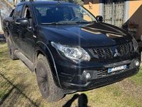 Usata Mitsubishi L200 181 CV (133 kW) 2019 Nero Pick-up