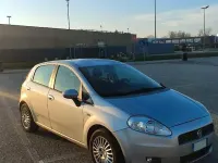 Usata Fiat Grande Punto 75 CV (55 kW) 2008 Grigio Utilitaria