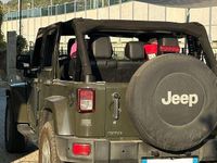 Usata Jeep Wrangler Unlimited Sahara 200 CV (147 kW) 2016 SUV