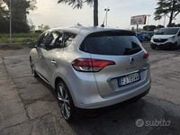 Usata Renault Scénic IV Intens 110 CV (80 kW) 2017 Grigio Monovolume