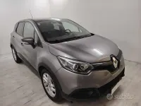 Usata Renault Captur 120 CV (88 kW) 2014 Grigio SUV