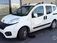 Usata Fiat Qubo Trekking 80 CV (58 kW) 2018 Bianco Monovolume