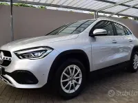 Usata Mercedes GLA200 Business 150 CV (110 kW) 2023 Grigio SUV