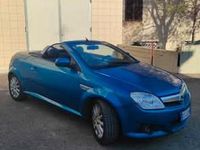 Usata Opel Tigra 2005 Blu Cabrio