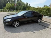 Usata Volvo S60 Kinetic 120 CV (88 kW) 2018 Berlina