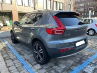 Usata Volvo XC40 Pro 190 CV (139 kW) 2018 Grigio SUV