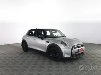 Usata Mini Cooper Classic 136 CV (100 kW) 2023 Argento Utilitaria