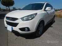 Usata Hyundai ix35 Comfort 136 CV (100 kW) 2012 Bianco SUV