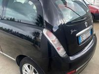Usata Lancia Ypsilon 75 CV (55 kW) 2006 Nero Utilitaria
