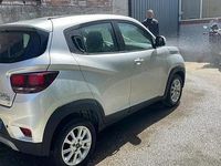 Usata Mahindra KUV100 87 CV (63 kW) 2018 Grigio SUV