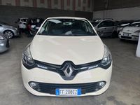 Usata Renault Clio Intens 74 CV (54 kW) 2016 Beige Coupé