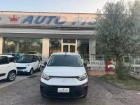 Usata Fiat Doblò 105 CV (77 kW) 2023 Bianco Monovolume
